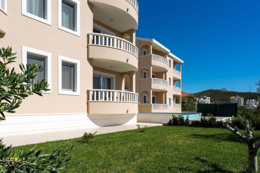 Appartement in Dugi Rat mit Großer Terrasse - foto 17