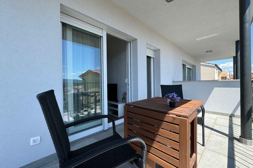 Holiday apartment Apartment Goldie 1° in town Krk near the center with air conditioning and Wi-Fi - BF-XZBMC - foto 10