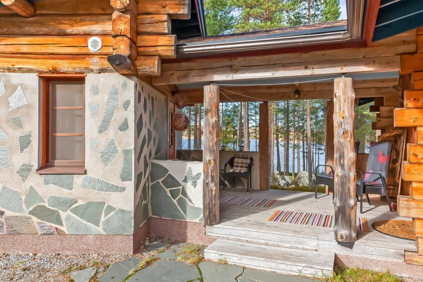 Riutankolo, mustosen lomamökit - foto 6