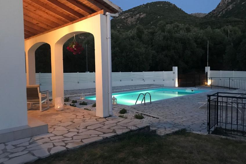 Ferienvilla mit Garten, Grill und Terrasse - foto 2