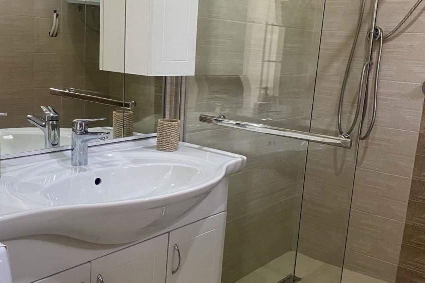 Luxury Lovran Apartments with Swimming Pool - Standard One Bedroom Apartment - foto 13