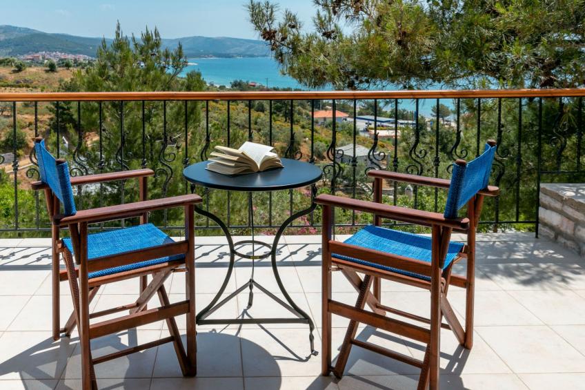 in Thasos mit Garten und Terrasse