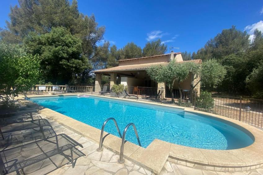 Provence 5 pers 2 Zimmer Schwimmbad Tennis