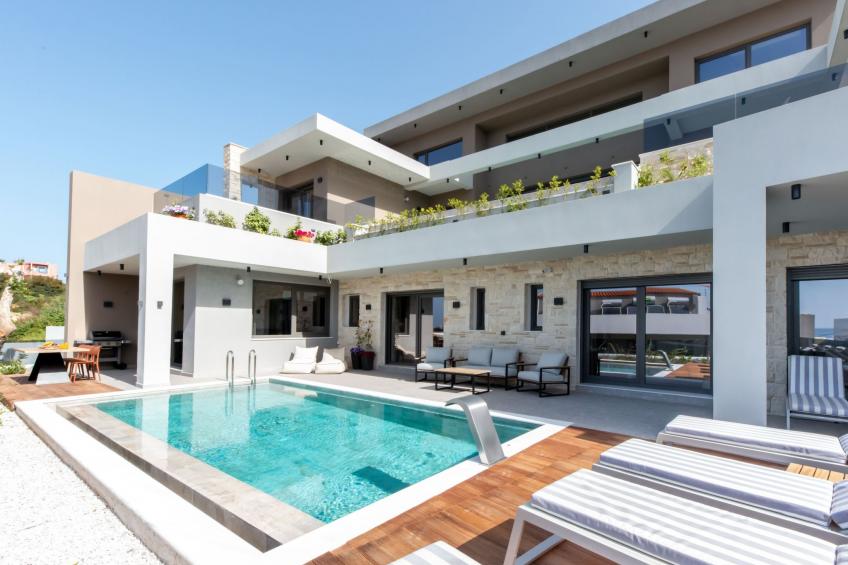 Villa Luna - 100m zum Meer und ''Free'' Beheizter Pool