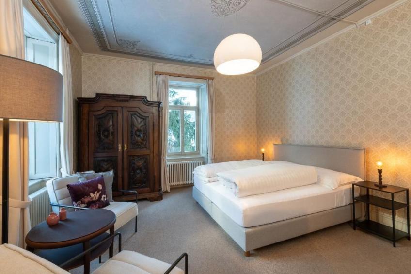 Villa Fried, Cultura