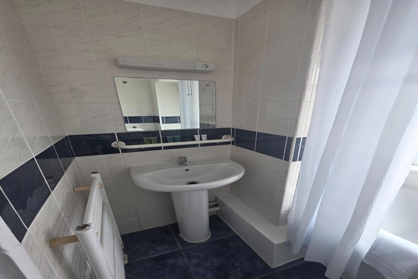 Russel Double Room - foto 13