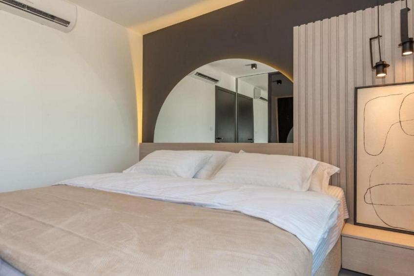 Luxury Contemporary Villa in Vodice with Pool, Sauna and Hot Tub - Four Bedroom Villa with pool - foto 13