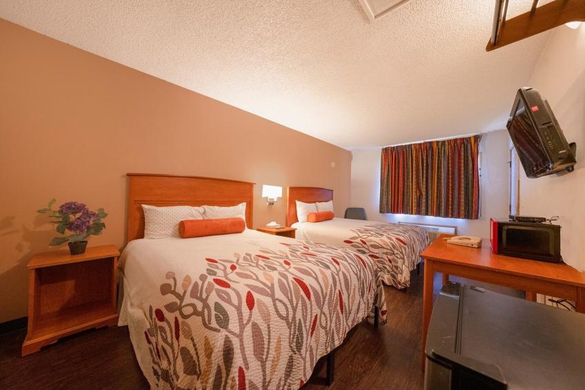 2 Queen Beds Non-Smoking - foto 23