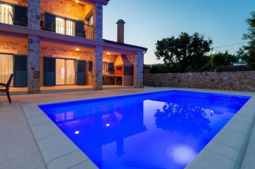 Stone Villa Banovi with heated pool - foto 33
