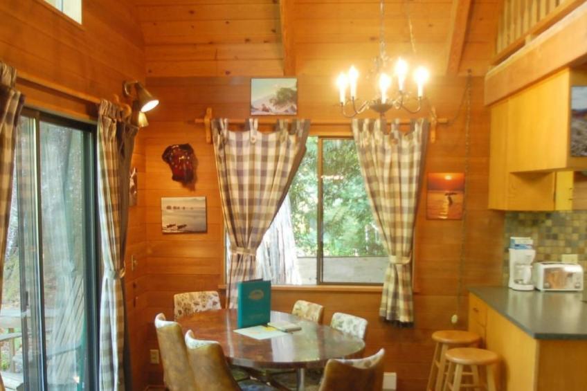 Gemütliche Hütte mit Wi-Fi, Kamin und Whirlpool - foto 7