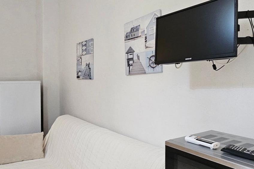 Zwei-Zimmer-Penthouse-Wohnung mit Terrasse mit Meerblick - foto 13
