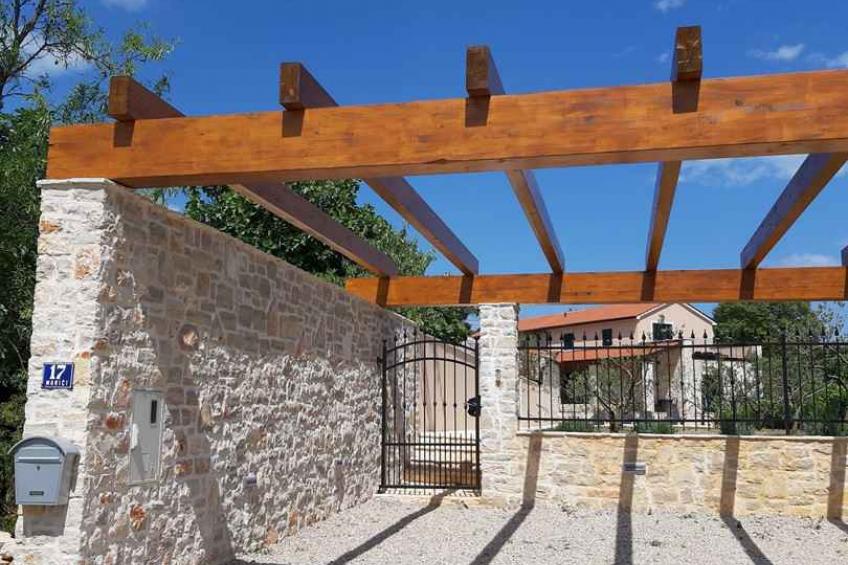 Villa mit Pool - BF-7YDJT - foto 13