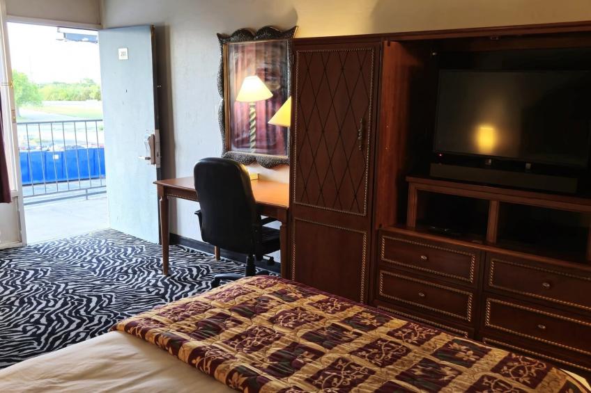 King Bed Smoking - foto 10