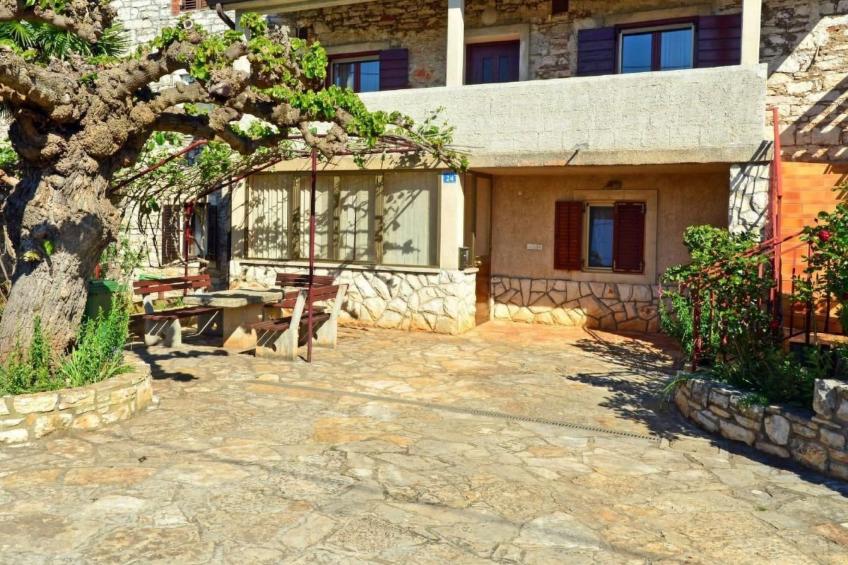 Große Wohnung in Babići mit Garten und Terrasse - foto 33