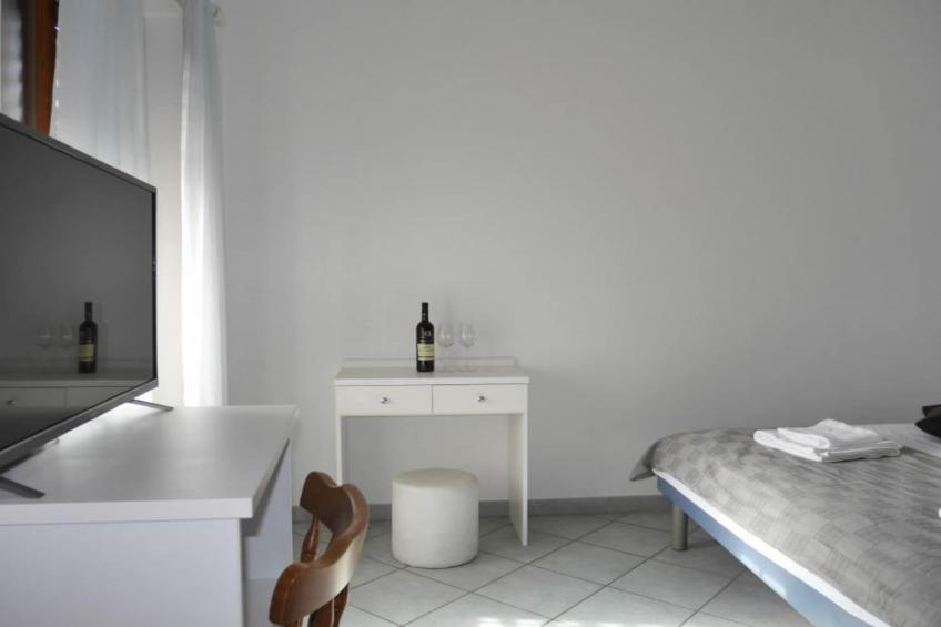 Dugi Rat Seaside Apartments - Two Bedroom Apartment 3 - foto 5