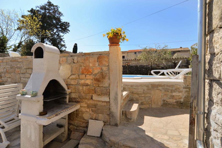 Holiday home with swimming pool on traditional property - BF-XFY94 - foto 58
