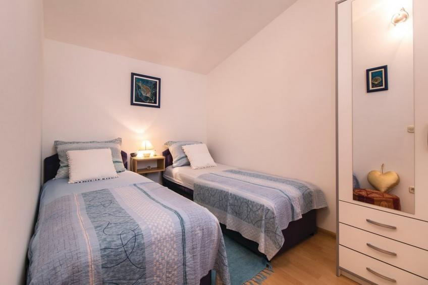 Picturesque Escape Holiday Home with Pool and Sauna - Four Bedroom Holiday Home with Sauna and Pool - foto 12