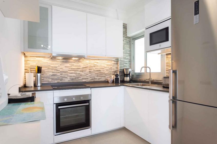 Vakantiewoning Nieuw luxe appartement met frontaal zeezicht, WIFI, zwembad, garage - BF-F9GDY - foto 38
