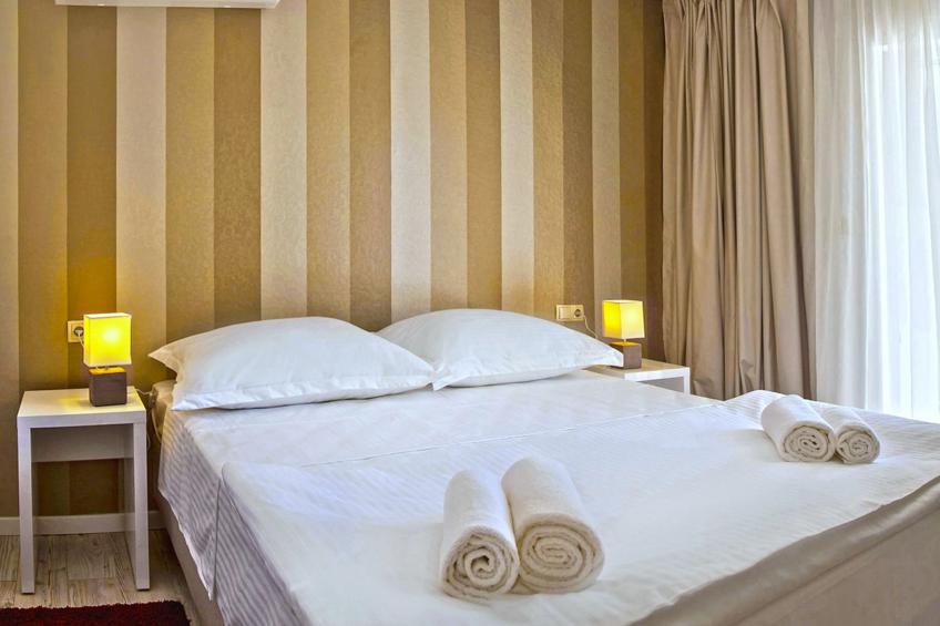 Villa Mosor mit beheiztem Salzwasserpool und Sauna - foto 19