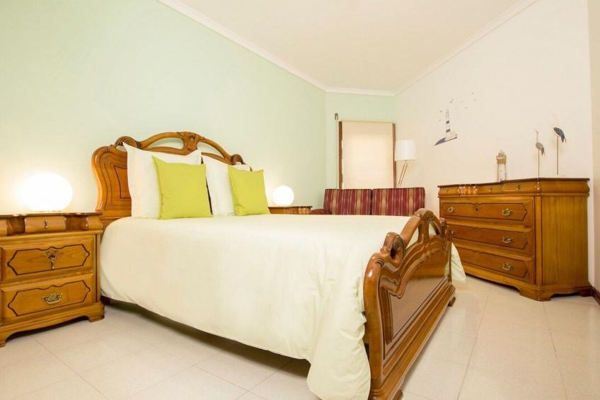 Haus der Scheinwerfer mit freier Garage - foto 2