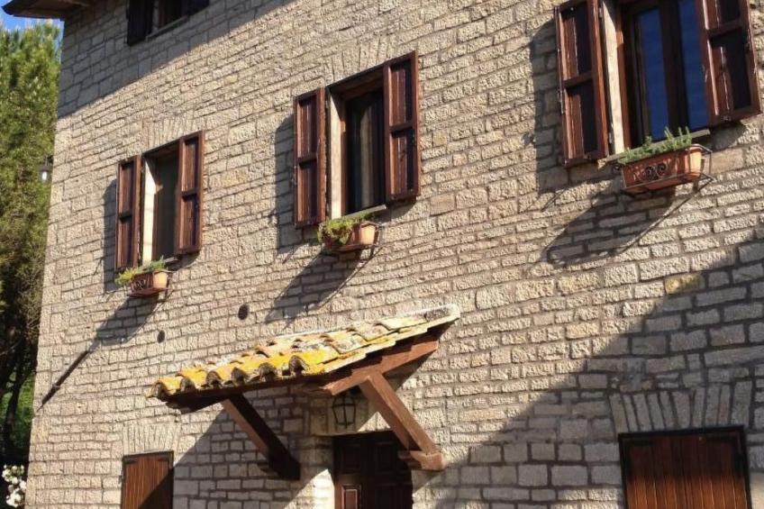 Altes Haus in Rotecastello mit großem Pool - foto 2