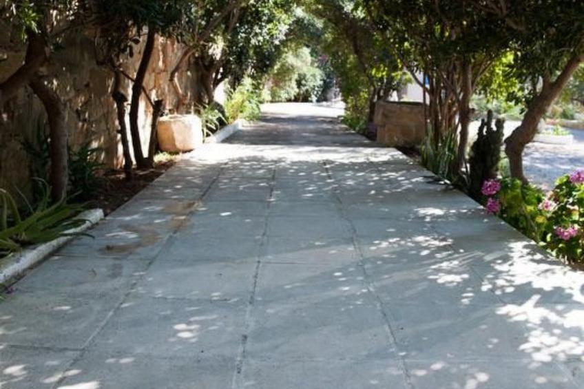 Wohnung mit Pool im Blumenparadies - foto 6