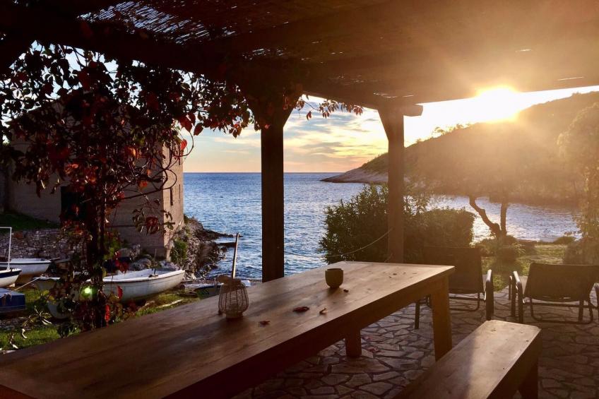 Steinhaus am Wasser - OFF THE GRID ESCAPE - foto 18