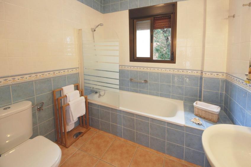 Villa Torcal 3, beheizter Pool, Wifi, Grill. - foto 28