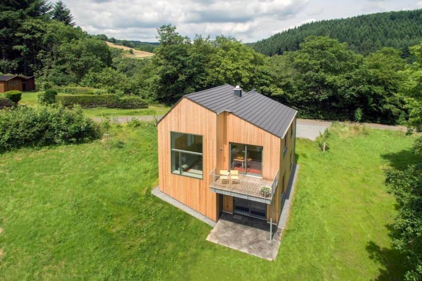 Moderner Holzhausneubau in der Eifel - foto 41