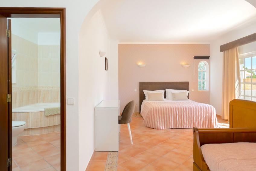 7 Schlafzimmer Villa, Familie, Kinder, Gruppen, Strand, Pool, Garten - foto 18