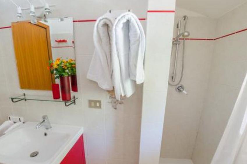 Ro. e Se. in Palinuro DE Blaue Flagge - foto 18