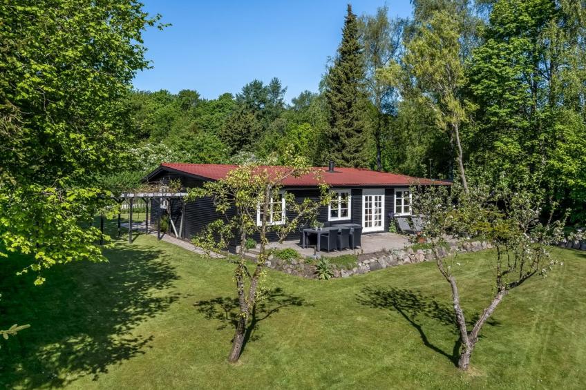 "Ilena" - 16.3km from the sea in Sealand