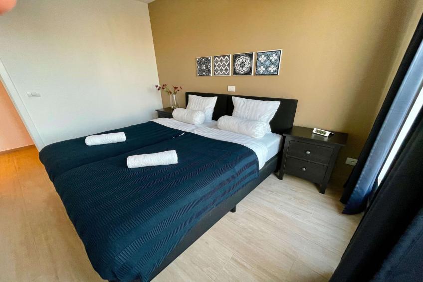 Modern 2BR 1/5 BA Near Diamond District by OneLuxStay - foto 19