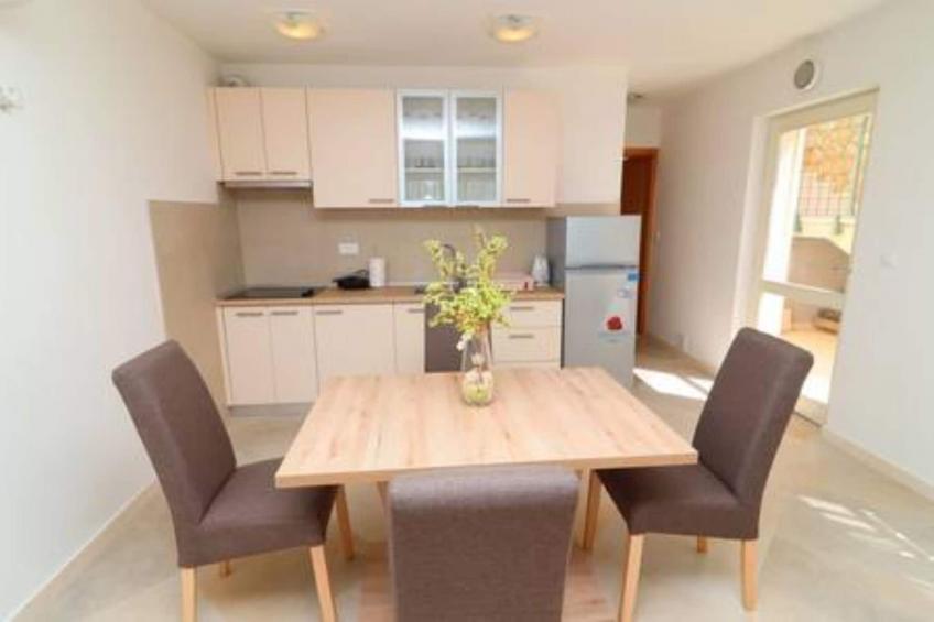 Apartments Seafront Silence - One Bedroom Apartment with Terrace and Sea View - foto 2