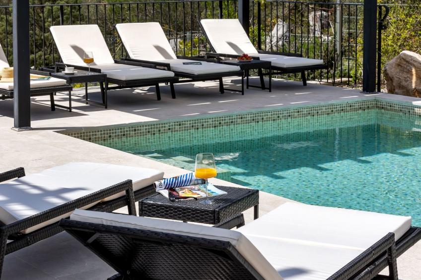 Alleinstehendes Ferienhaus mit Pool und drei Schlafzimmer - foto 4