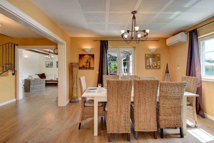 Villa met privézwembad, jacuzzi en speeltuin - BF-K6B6M - foto 18