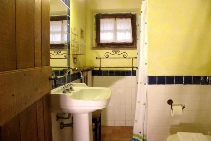 mit großer eigener Laube und Holzofen - foto 11