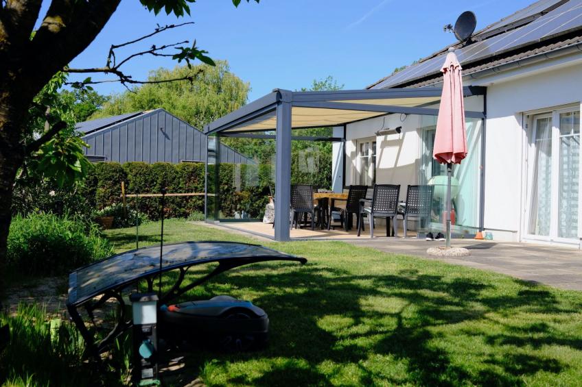 Schönes Ferienhaus in Brochterbeck mit Garten