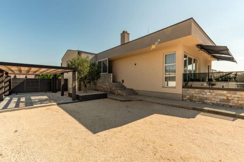 Villa Miranda with pool - foto 10