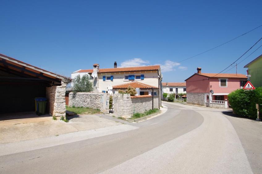 in Kavran mit Terrasse und Grill - foto 41