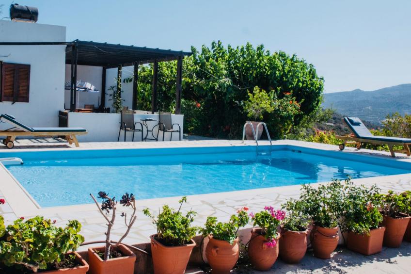 Versteckte Villa mit Pool und herrlichem Blick über die Bucht von Mirabelle und - foto 11