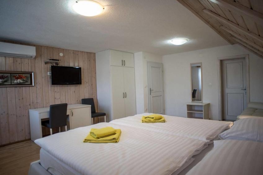Villa Lika Annex - Double Room 4 (small room) - foto 3
