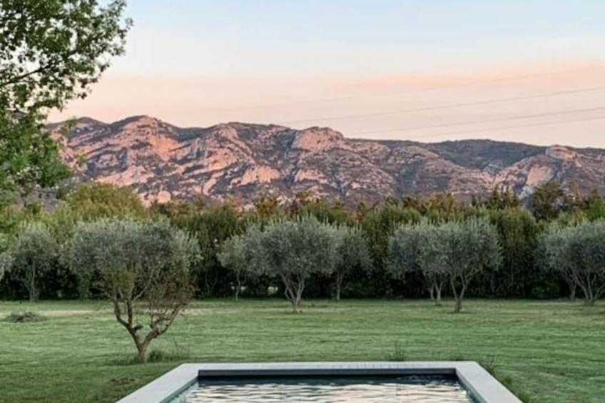 Maison Avec Piscine Et Vue Imprenable Sur Le Luberon