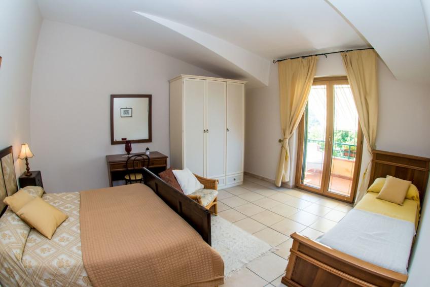 Appartement in Centola mit Grill, Terrasse und Garten - foto 16