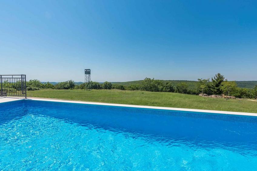 Villa met zwembad en whirlpool - BF-6NPDX - foto 19