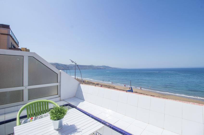 Corner Las Canteras Beach  by Canariasgetaway - foto 36
