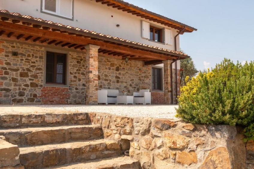 Marina's Lodge