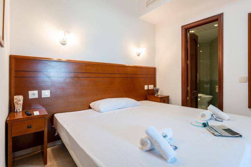 CT 240 - Beachfront Apartment -Don Juan Manilva - foto 5