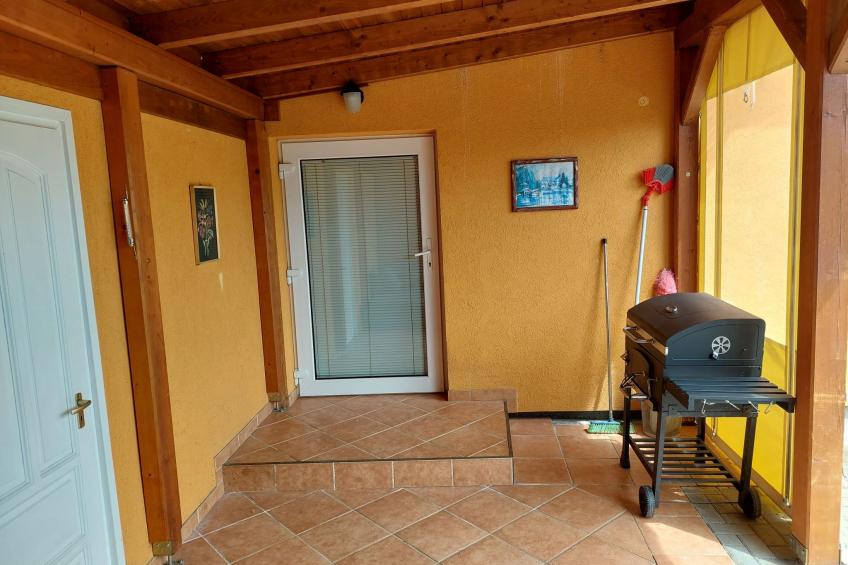 Schönes Ferienhaus mit Pool in ruhiger Lage - foto 24