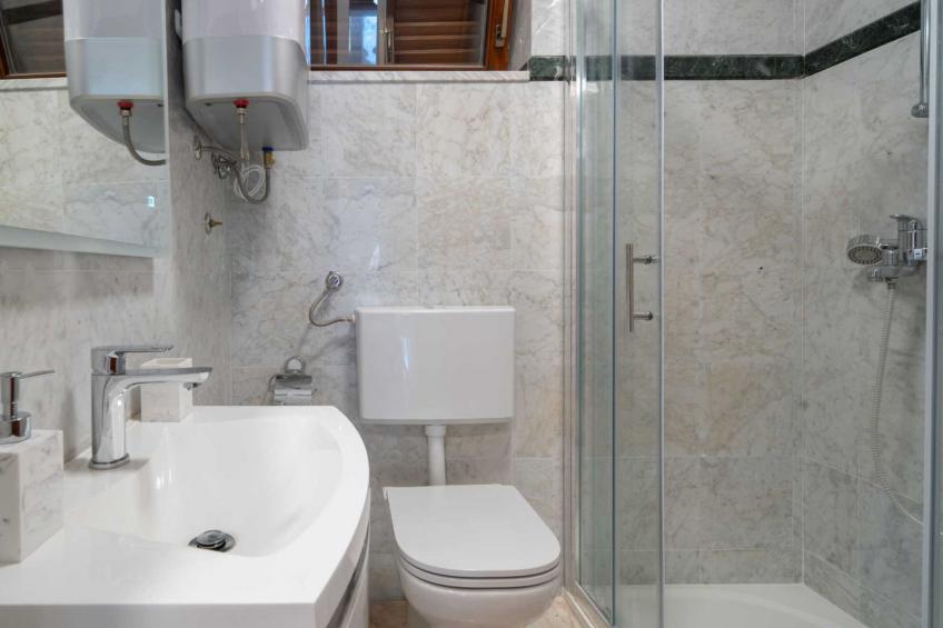 Charming Villa Rea, 8+2 with heated pool - foto 46